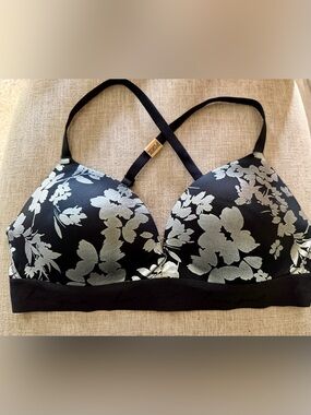 Victoria's Secret PINK Wear Everywhere Bra ~ Size 36C ~ NWT!